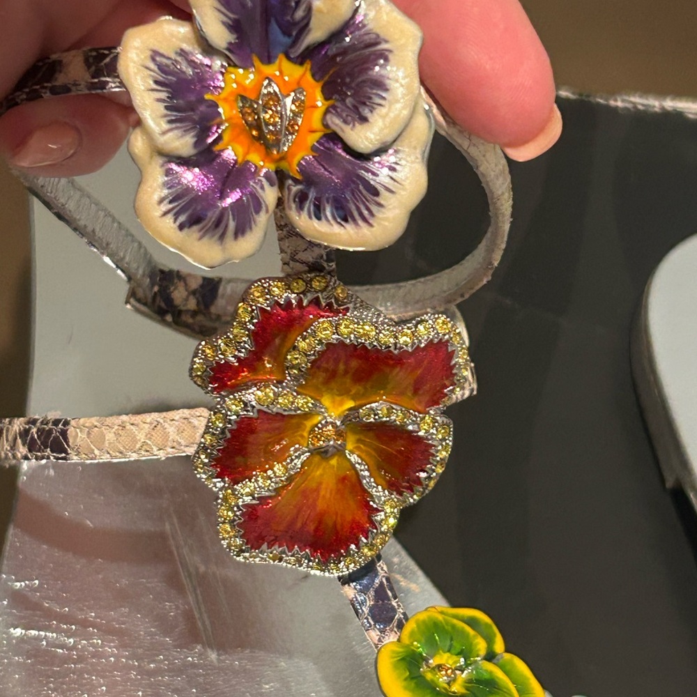 Rare Vintage Roberto Cavalli Flat T-Strap in Pansy - Picture 6 of 12
